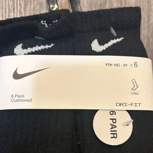 Nike Dri-FIT Black Crew Socks 6-Pack
